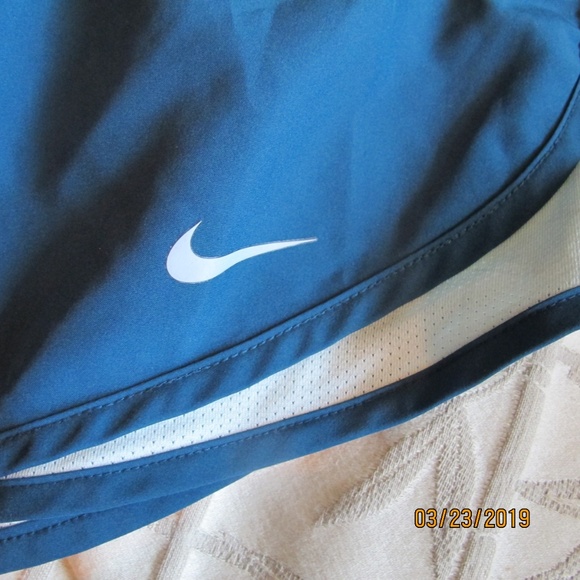 nike dri fit shorts - Picture 2 of 5